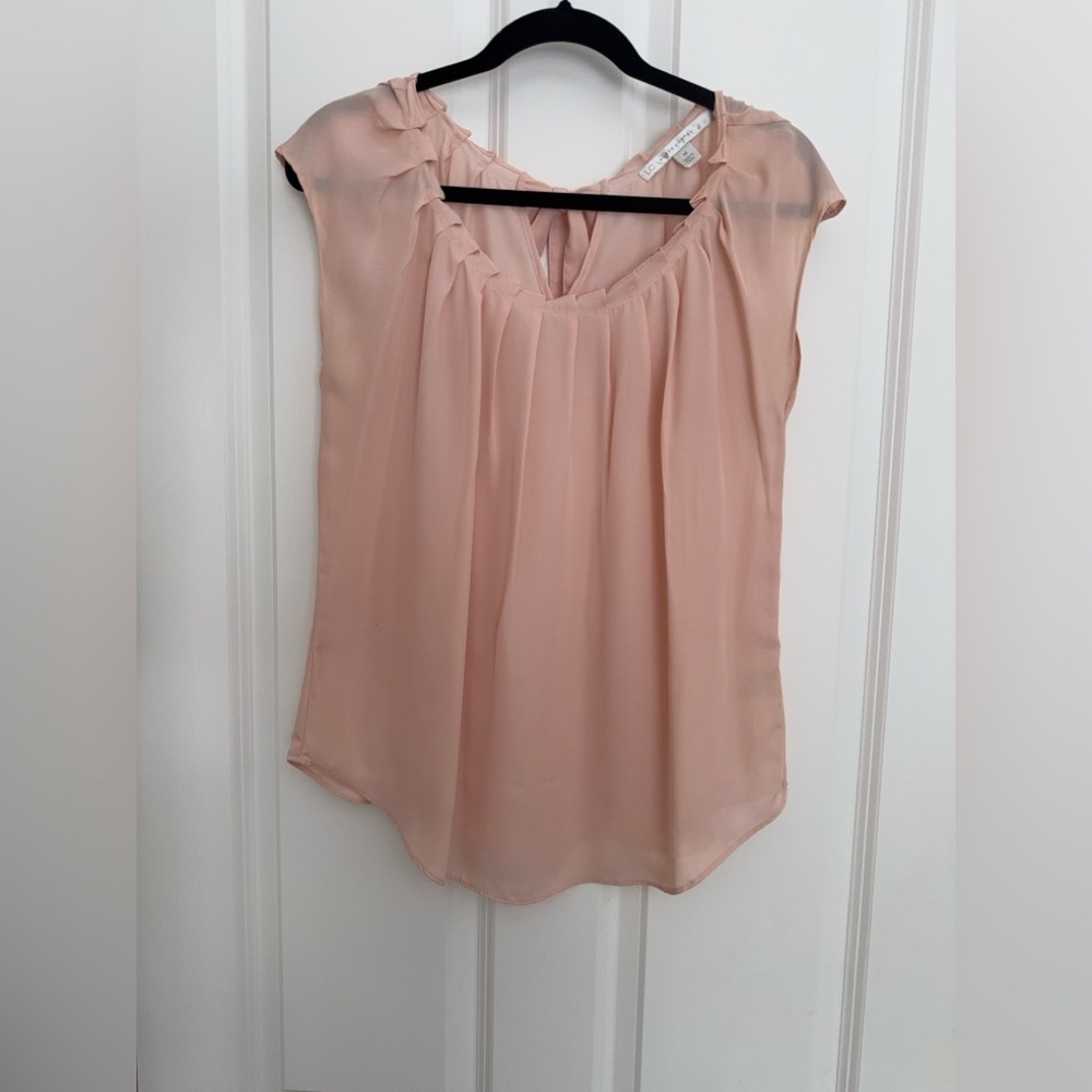 Elegant Women's Pink Blouse